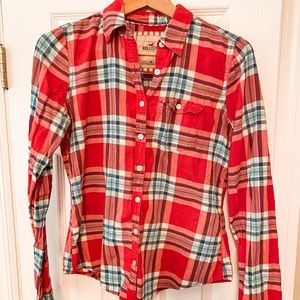 Hollister red plaid long sleeve shirt M